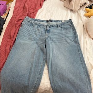 Hollister Women's Low-Rise Jeans in Light Blue